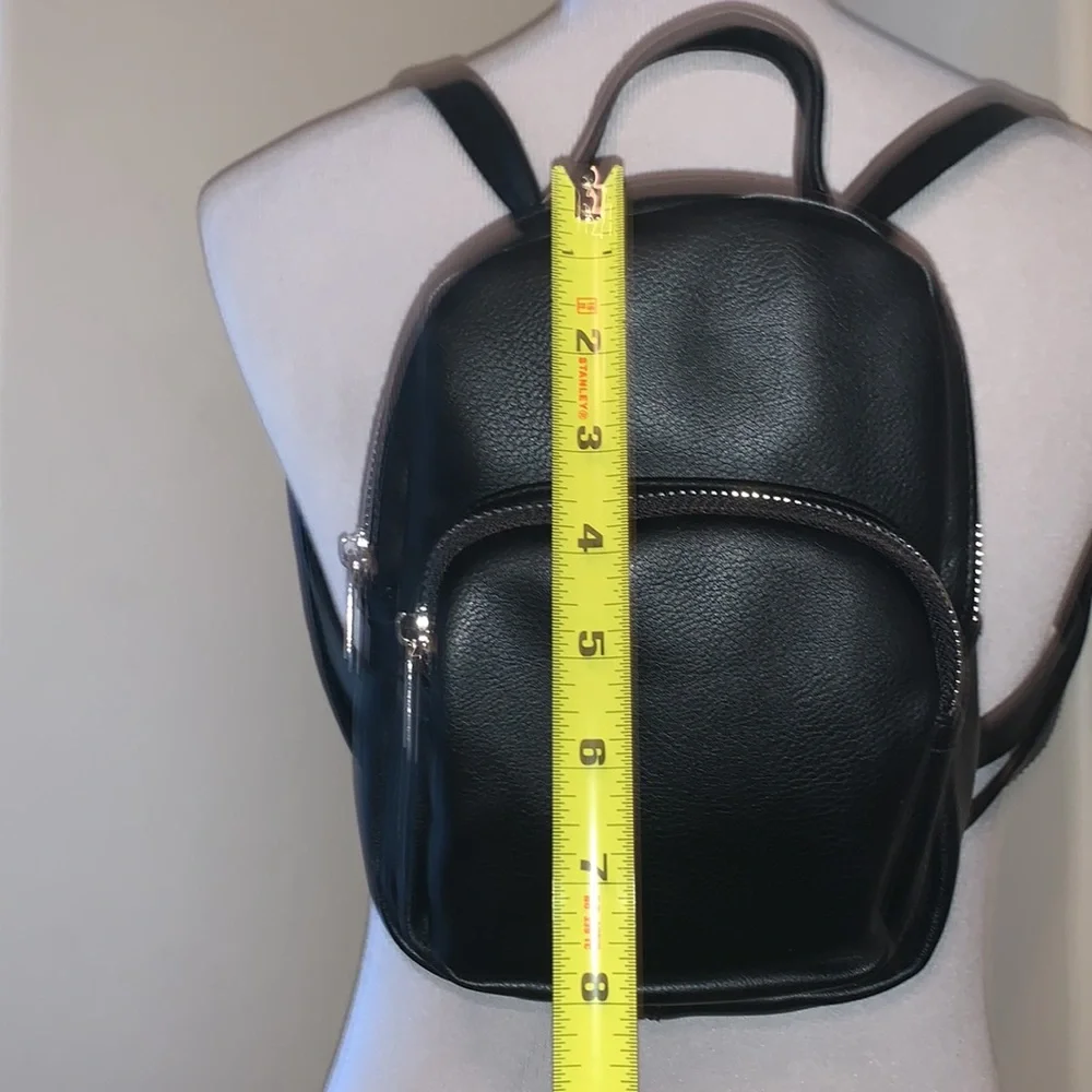 WILD FABLE BRAND NEW PERFECT SIZE BACKPACK